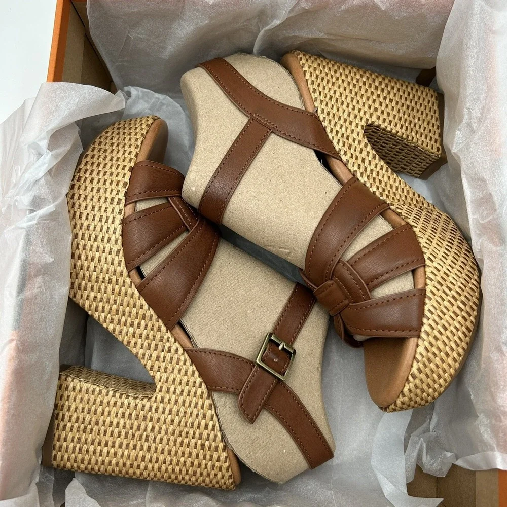 KORKS Dee‎ Womens Wedge Platform Sandal Size 9 Brown/Tan Faux-leather Block Heel